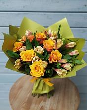 Букет цветов из:  Альстромерии и Розы #REPLACE_PRED# Антипихе