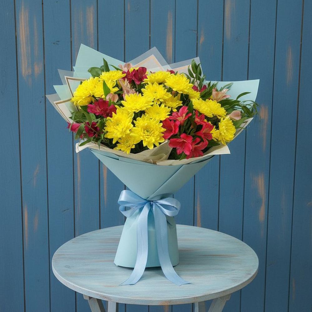 Букет цветов из: Альстромерии и Хризантемы в Антипихе