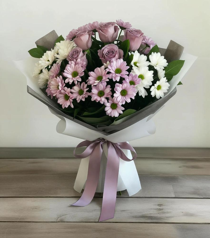 Букет цветов из: Хризантемы и Розы в Антипихе