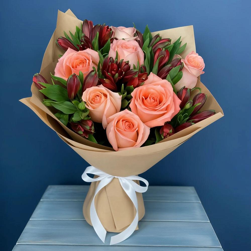 Букет цветов из: Розы и Альстромерии в Антипихе