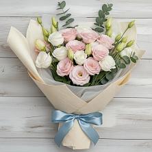 Букет цветов из:  Лизиантусы в Антипихе