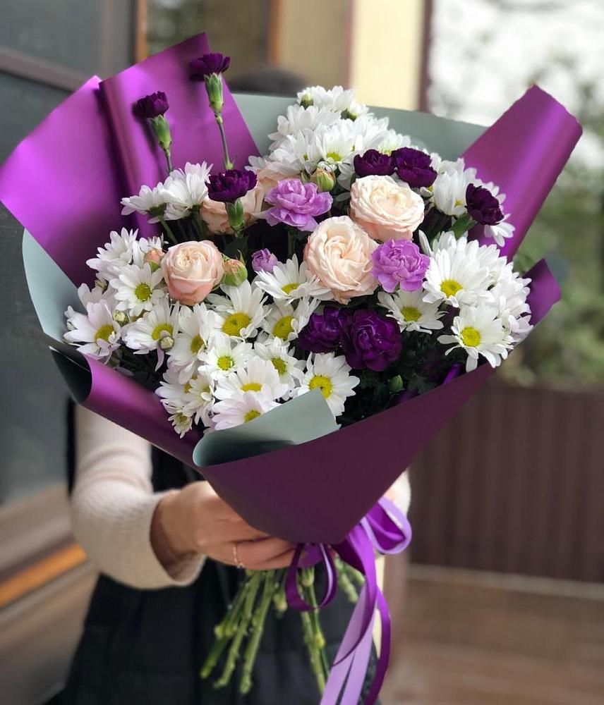 Букет цветов из: Хризантемы, Гвоздики и Розы в Антипихе