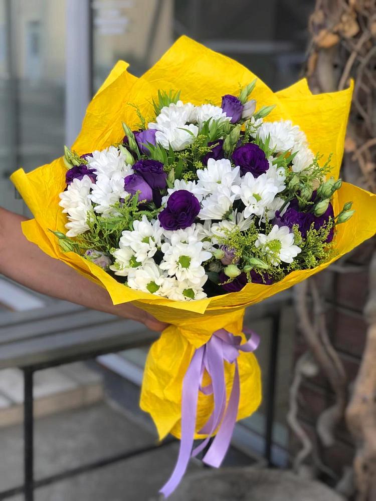Букет цветов из: Ирисы, Хризантемы и Ромашки в Антипихе