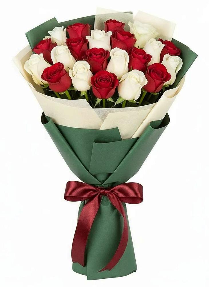 Букет Микс из красных и белых роз в Антипихе