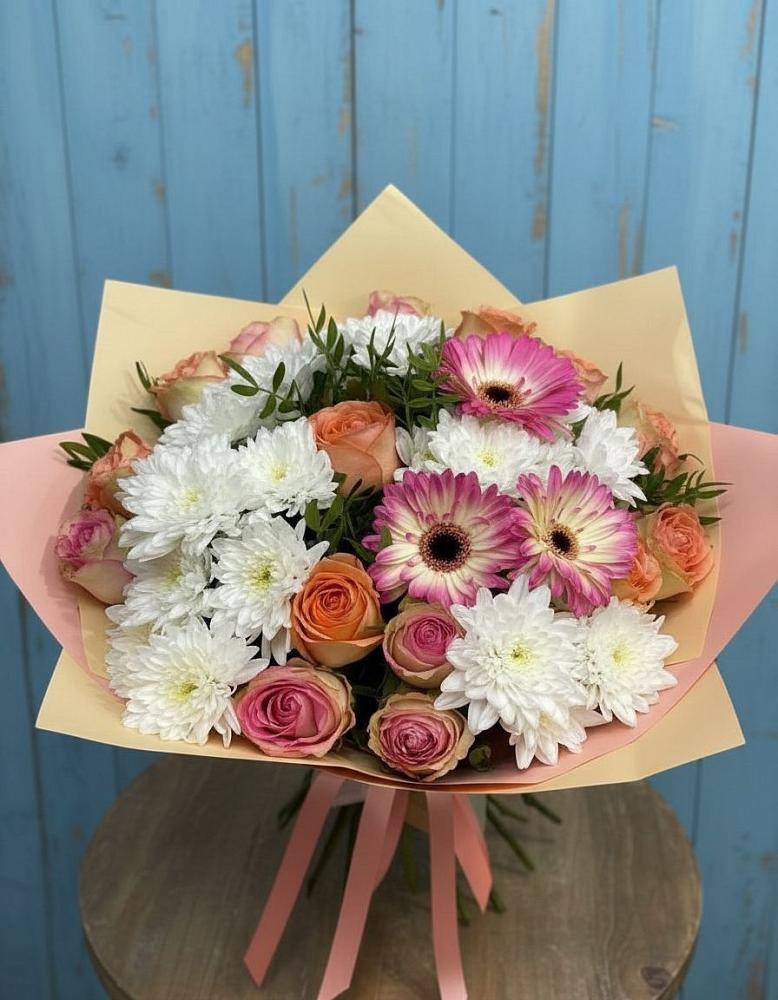 Букет цветов из: Розы, Герберы и Хризантемы в Антипихе