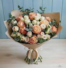 Букет цветов из:  Альстромерии и Розы в Антипихе