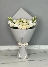 Букет цветов из:  Розы и Лизиантусы #REPLACE_PRED# Антипихе